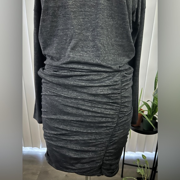 🩶Athleta Ruched Tulip Dress Size S Heather Gray🩶 - Picture 7 of 11